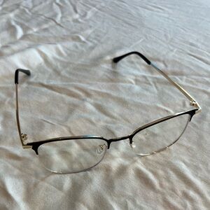 Blue light glasses - square oval metal finish